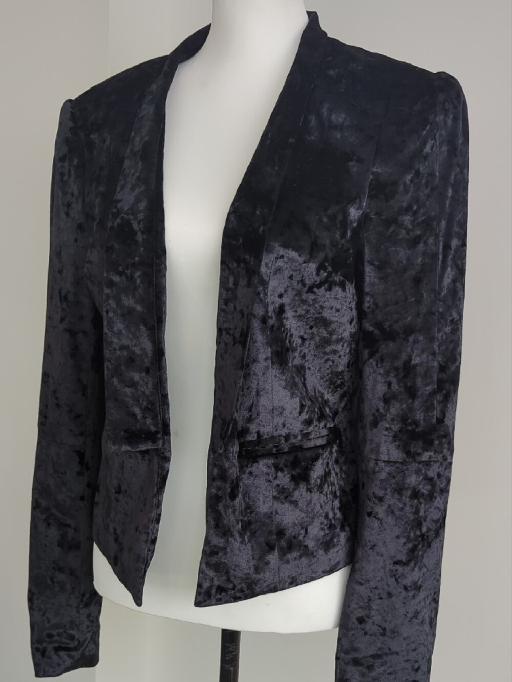 Decree Black Crushed Velvet Open-Front Tuxedo Jacket Blazer